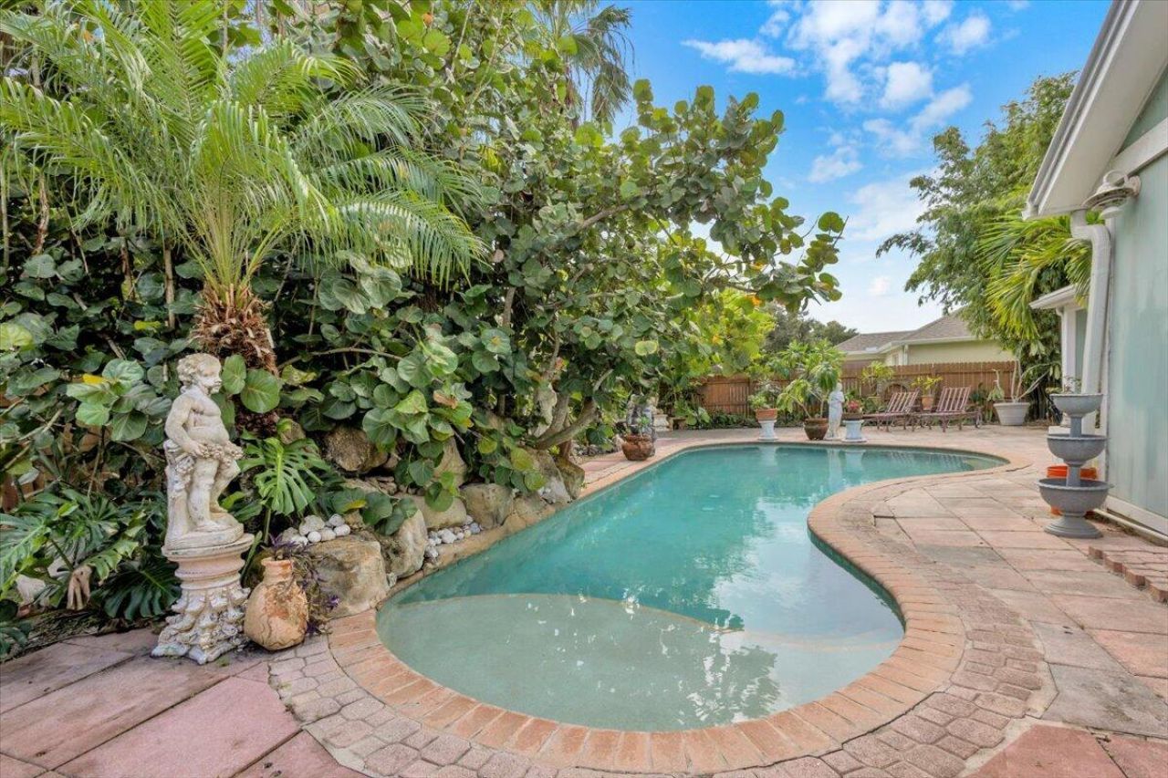 2513 SW Calender Street, Port Saint Lucie, FL 34953 Photo