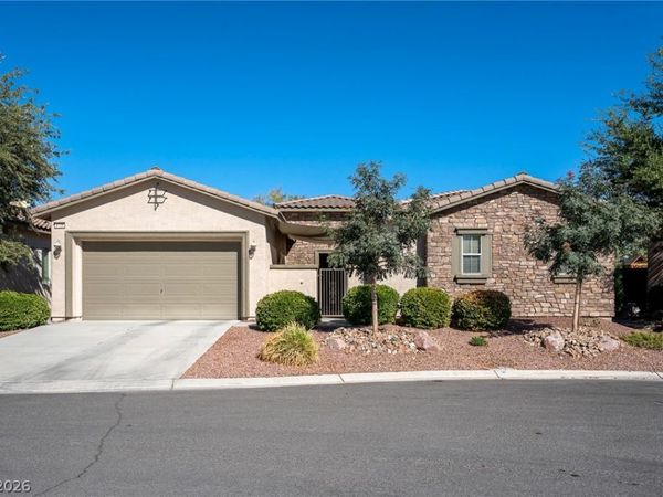 4745 S Santa Fiora Street, Pahrump, NV 89061