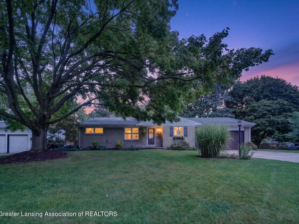 3604 Aragon Drive, Lansing, MI 48906