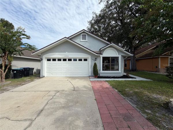10033 CREEKWATER BOULEVARD , ORLANDO, FL 32825