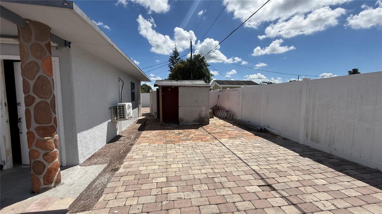3100 Lake Ridge Drive , Sarasota, FL 34237 Photo