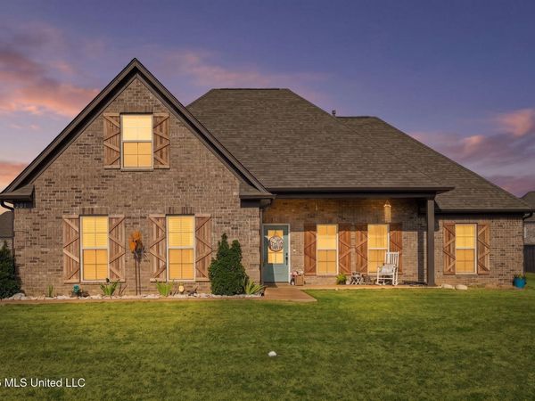 201 Cadet Drive, Senatobia, MS 38668