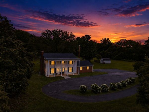 251 Miller Rd , Hillsboro, TN 37342