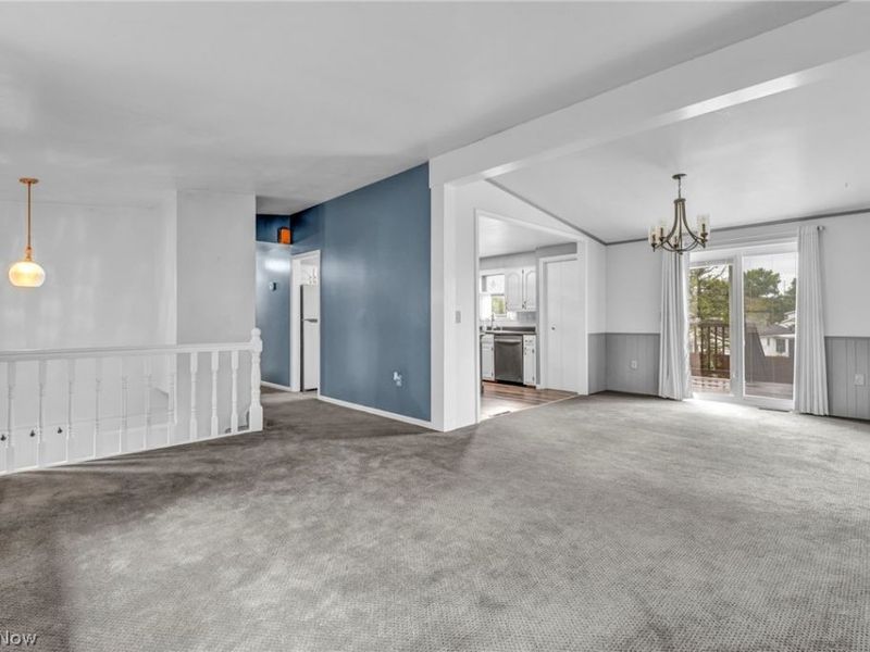 2190 Waterbury Drive, Uniontown, OH 44685 Photo 17