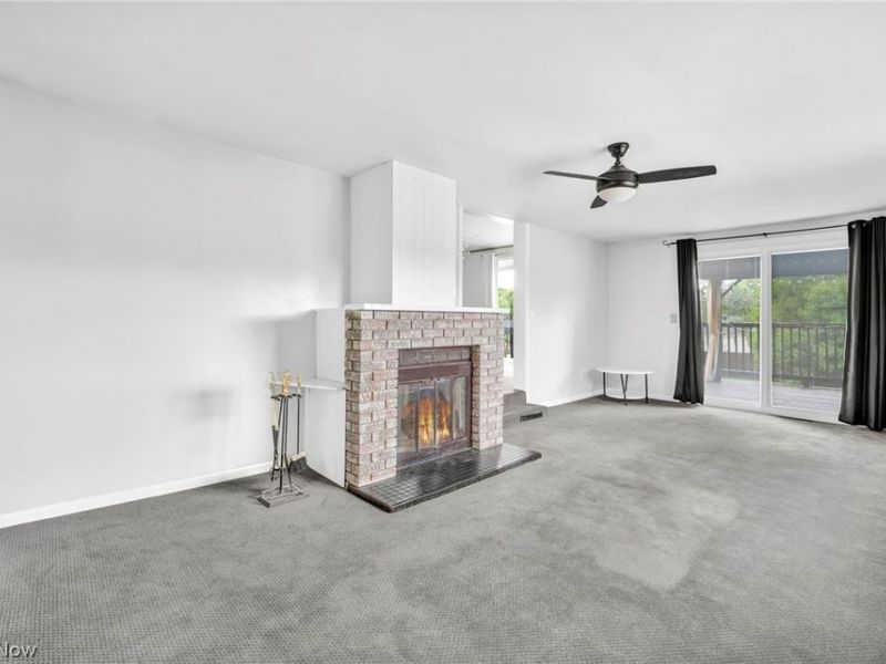 2190 Waterbury Drive, Uniontown, OH 44685 Photo 18