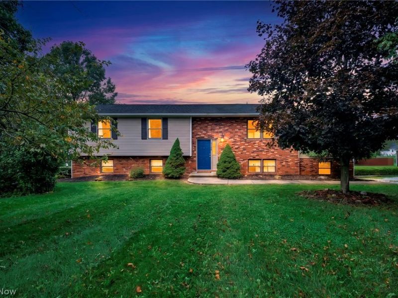 2190 Waterbury Drive, Uniontown, OH 44685 Photo 42