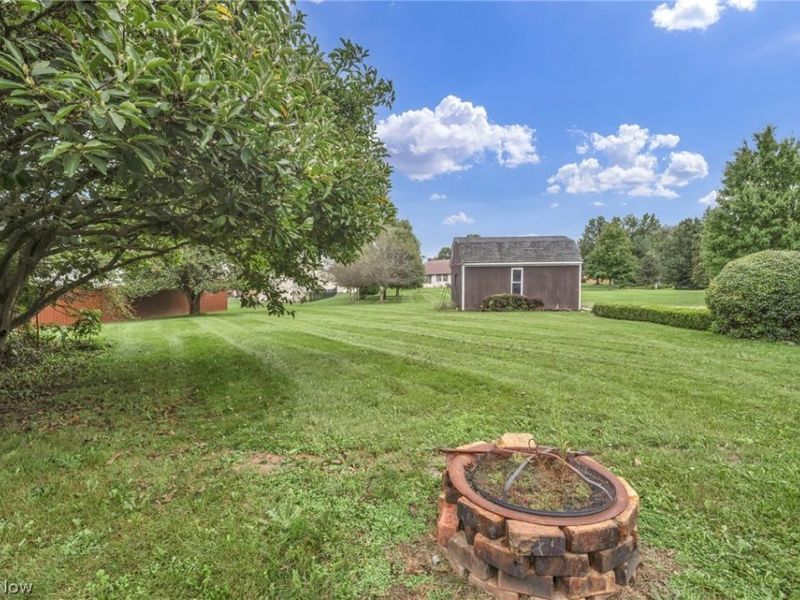 2190 Waterbury Drive, Uniontown, OH 44685 Photo 45