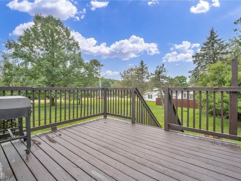 2190 Waterbury Drive, Uniontown, OH 44685 Photo 47