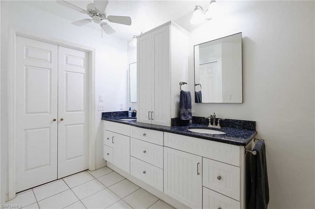 524 Beachwalk Cir, Naples, FL 34108 Photo