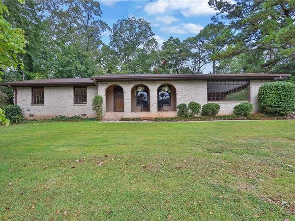 4847 Shadowwood Court SW, Lilburn, GA 30047