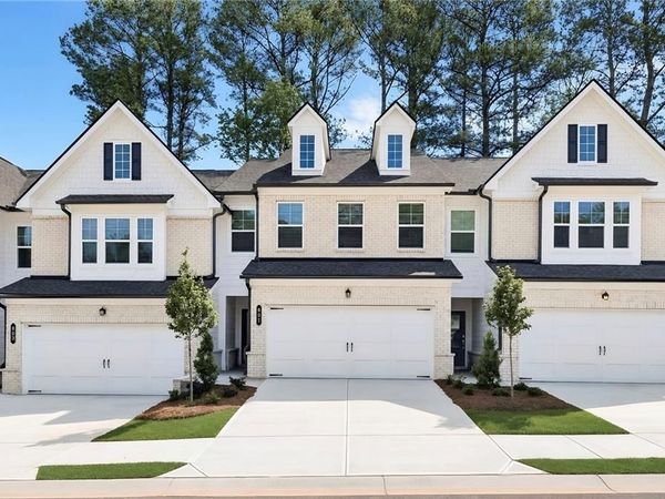 2046 Presley Point , Lawrenceville, GA 30044