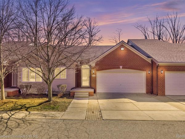 30674 Ardmore Court , Novi, Mi 48377