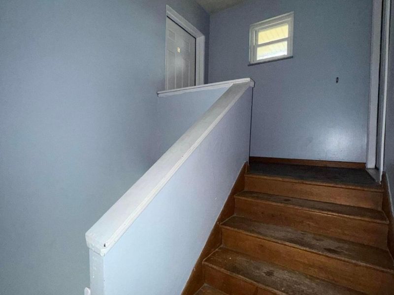 690 Kingsford Road, Columbus, OH 43204 Photo 32