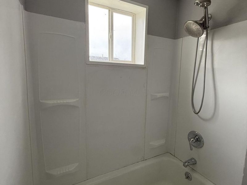 690 Kingsford Road, Columbus, OH 43204 Photo 50