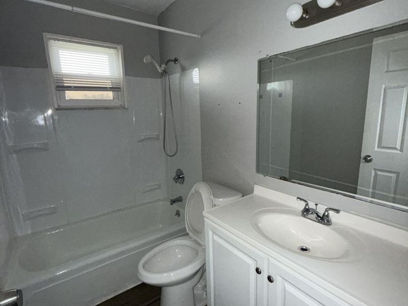 690 Kingsford Road, Columbus, OH 43204 Photo 65