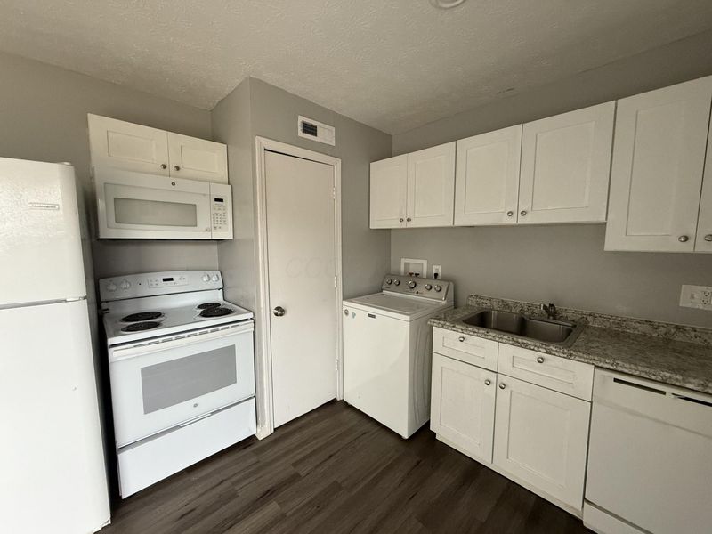 690 Kingsford Road, Columbus, OH 43204 Photo 72