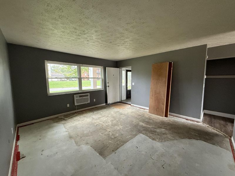 690 Kingsford Road, Columbus, OH 43204 Photo 76