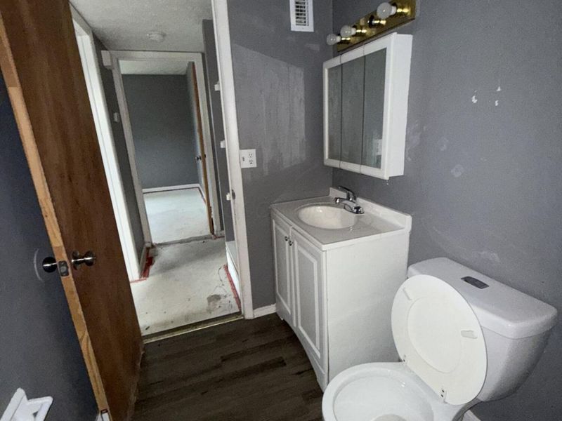 690 Kingsford Road, Columbus, OH 43204 Photo 86