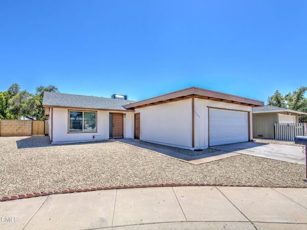 4929 W TOWNLEY Avenue, Glendale, AZ 85302
