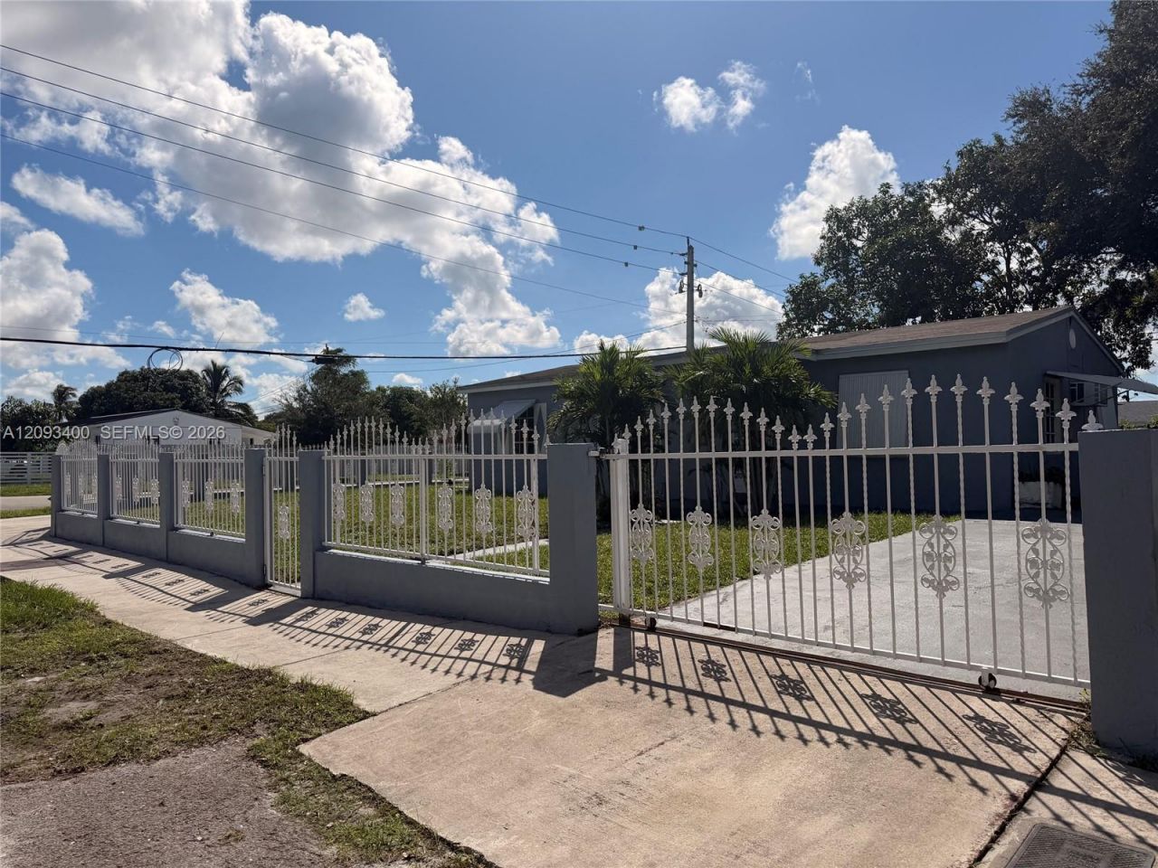 16000 NW 17th Ct, Miami Gardens, FL 33054 Photo