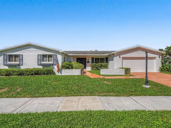 10190 SW 99th Ave , Miami, FL 33176