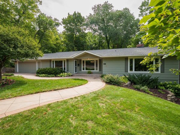 111 W Colvill Street , Cannon Falls, MN 55009