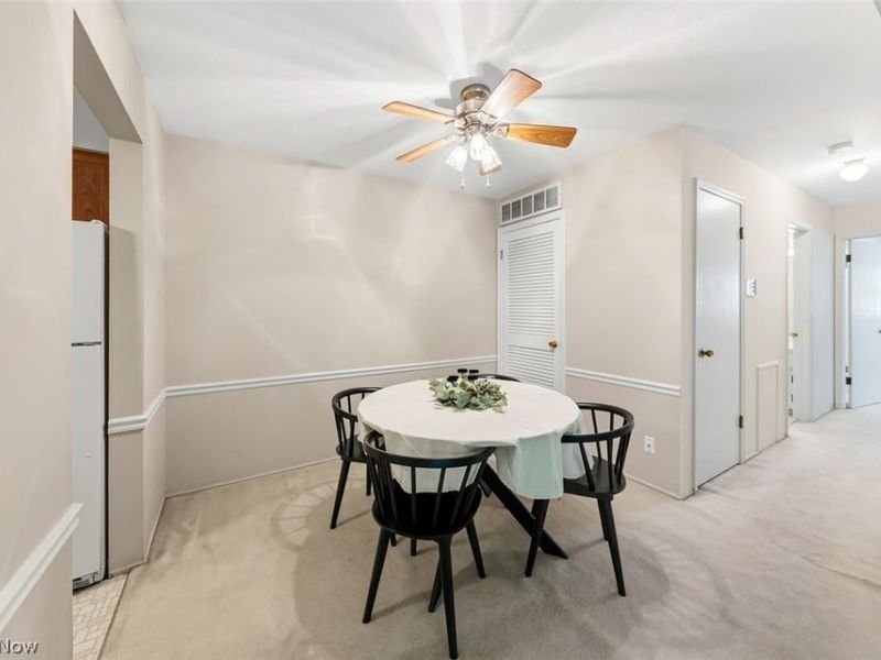 2876 Pease Drive, Unit 206B, Rocky River, OH 44116 Photo 11