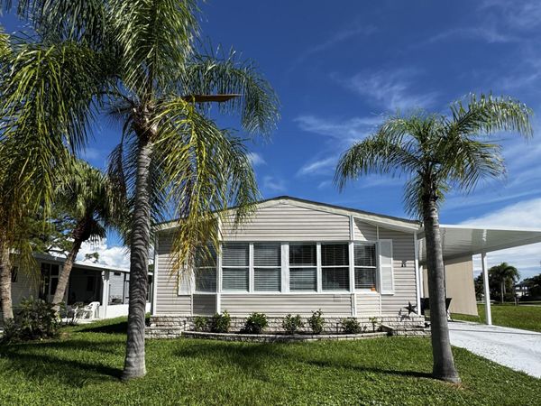 45 Sierra Del Norte, Fort Pierce, FL 34951