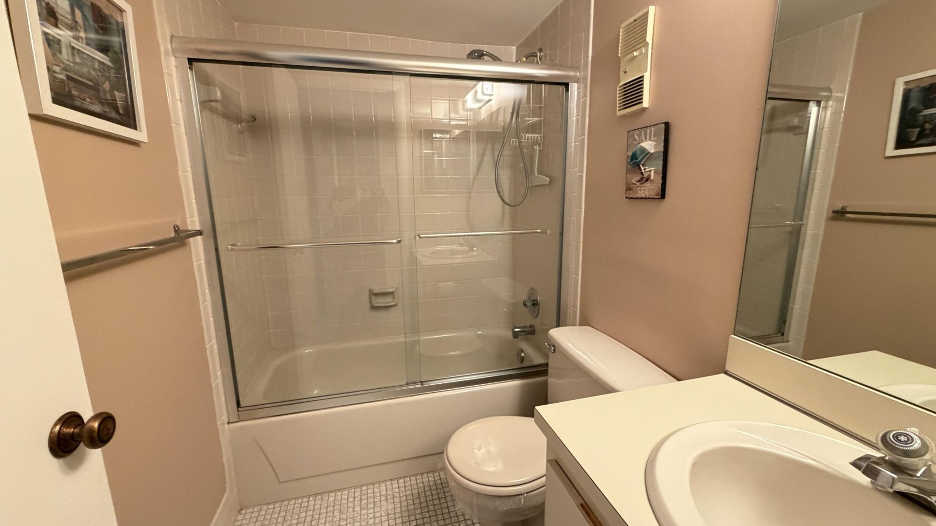 6865 Huntington Lane, Unit 203, Delray Beach, FL 33446 Photo