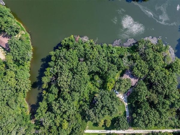 0 Crystal Lake Cove , Brighton, IL 62012