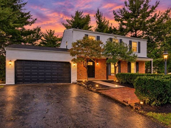 5597 Birkdale Court , Columbus, OH 43232