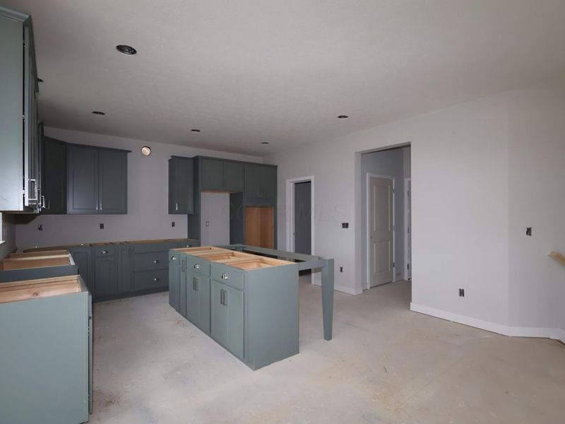 311 River Birch Drive, Galena, OH 43021 Photo 5