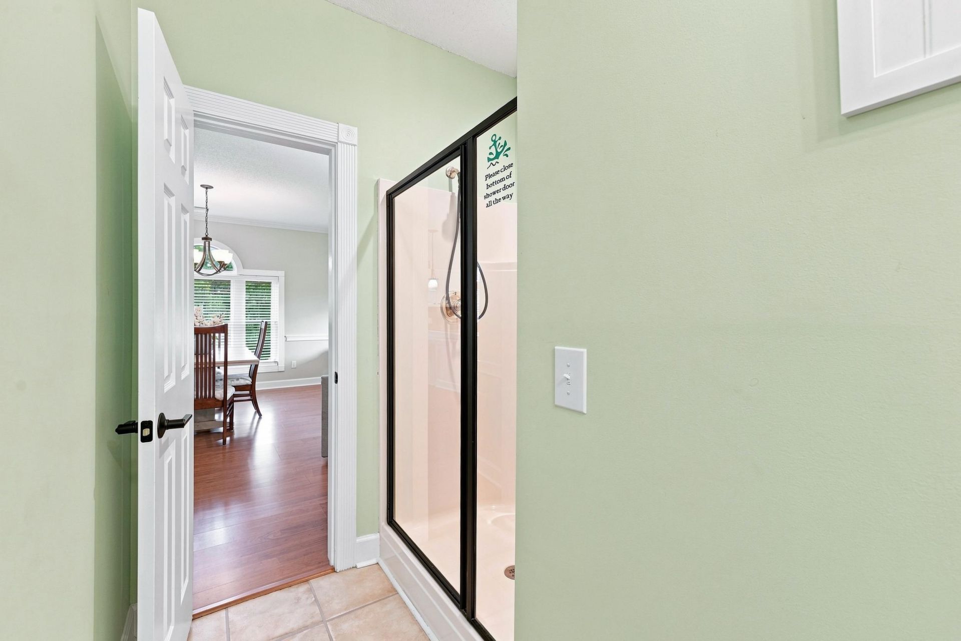 687 Riverwalk Dr. Photo 15