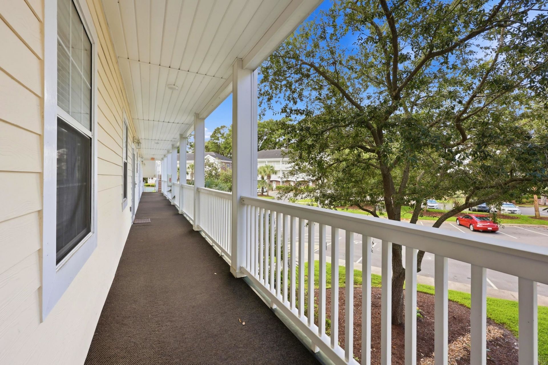 687 Riverwalk Dr. Photo 21