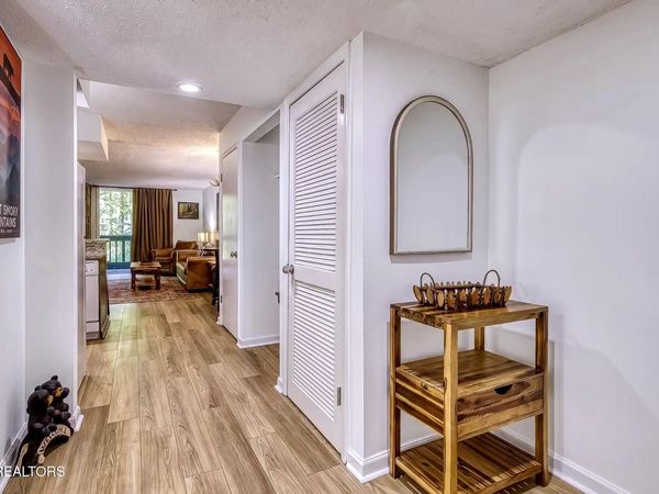 1435 Wiley Oakley Drive, Gatlinburg, TN 37738