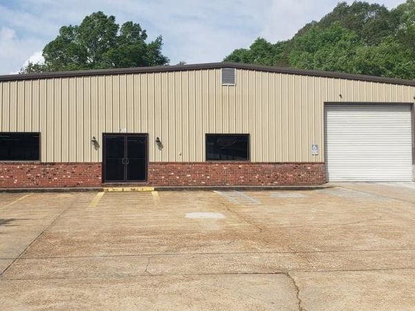 616 S Broadway Street, McComb, MS 39648