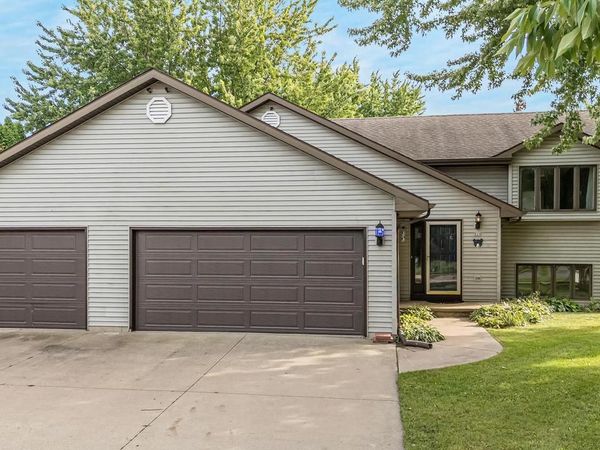 729 FARMINGTON AVENUE, Oshkosh, WI 54901