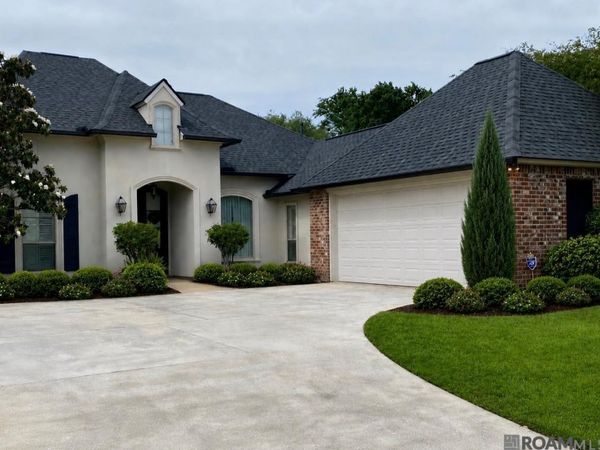 16633 Highland Club Ave, Baton Rouge, LA 70817