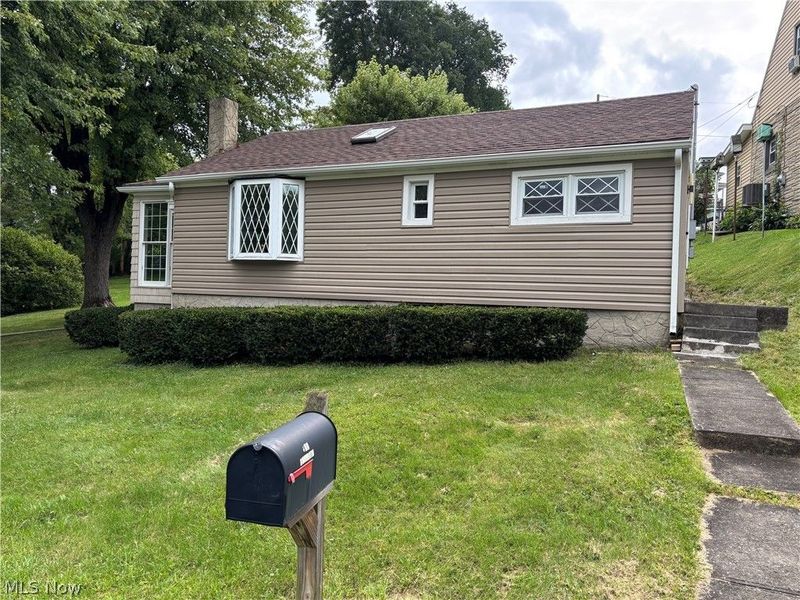 308 Carolina Avenue, East Liverpool, OH 43920 Photo 2