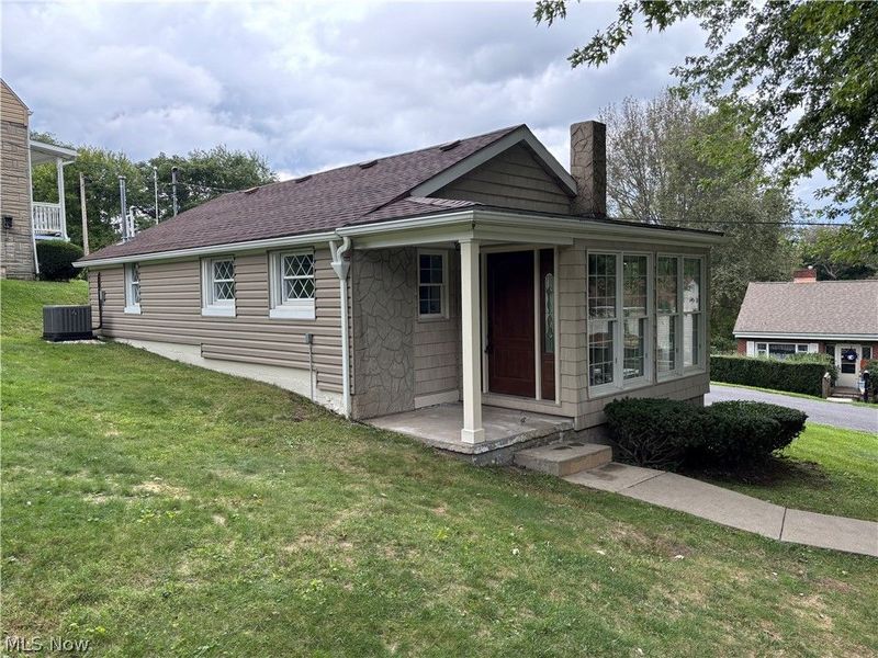 308 Carolina Avenue, East Liverpool, OH 43920 Photo 3