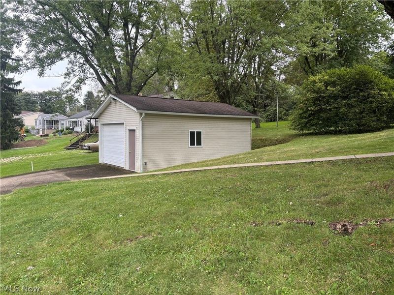 308 Carolina Avenue, East Liverpool, OH 43920 Photo 7