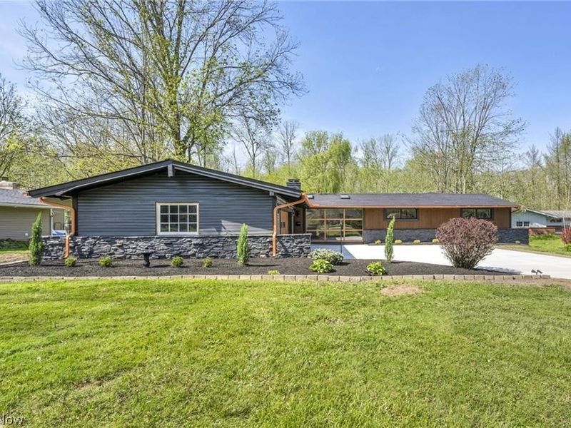 36265 Timberlane Drive, Solon, OH 44139 Photo 1