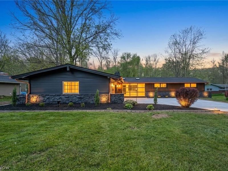 36265 Timberlane Drive, Solon, OH 44139 Photo 2