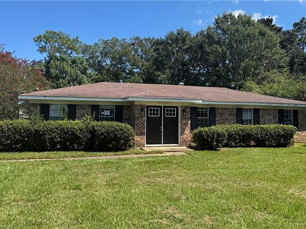 4599 Clarendon Drive, Mobile, AL 36619