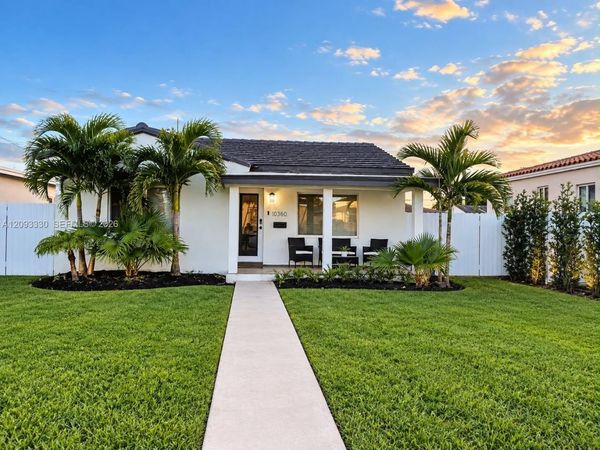 3330 NW 18th St , Miami, FL 33125