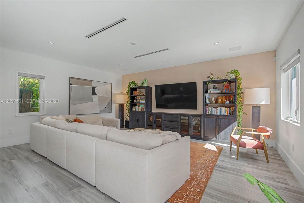 7301 SW 134th Ter , Pinecrest, FL 33156 Photo