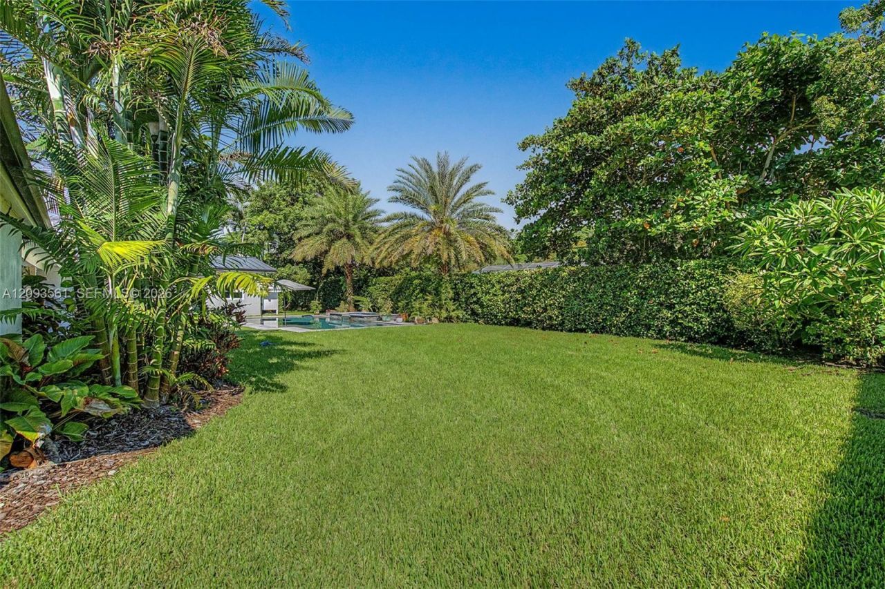 7301 SW 134th Ter , Pinecrest, FL 33156 Photo