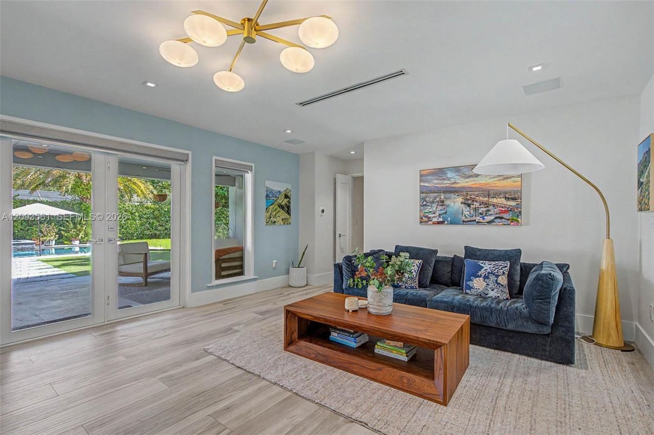 7301 SW 134th Ter , Pinecrest, FL 33156 Photo