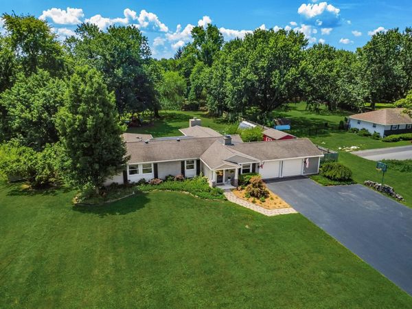 623 Park Road , Worthington, OH 43085