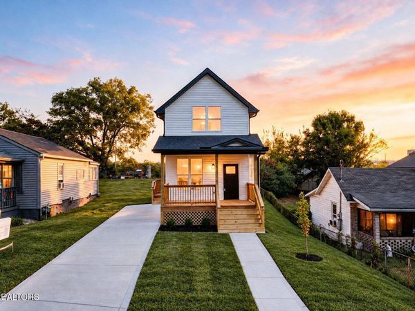 3350 Midway St, Knoxville, TN 37921